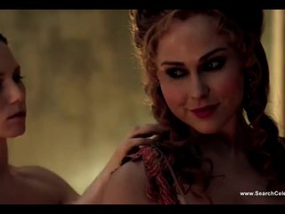 Anna hutchison dhe ayse tezel pa the stitch onto spartacus