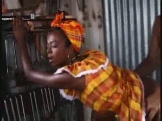 Африканки шоколад путка видео
