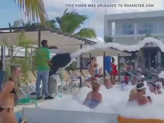 grupinis seksas, paplūdimys, jamaican, hd videos