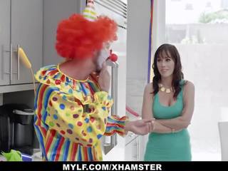Sexy Tranny Clown - Clown porn best videos, Clown new videos - 1