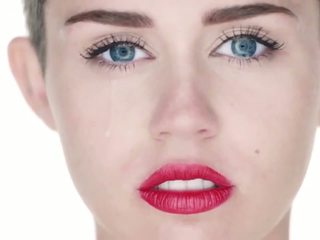 Miley Cyrus Wrecking Ball XXX Version, HD Porn 3c