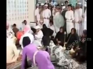 Covered arabs shaking 他們的 asses-asw968