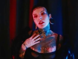 Mari zombis &lpar;teaser 2019&rpar; &sol; eskortas alt mergaitė ir camgirl nuo brazil rodantis visi the things ji does