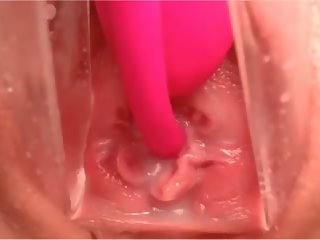 Ohmibod creamy připojenými opčními lékařské zrcátko hluboký uvnitř cervix: vysoká rozlišením porno ba