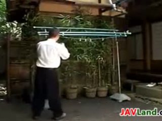 Japonais milf suçage son neighbors bite